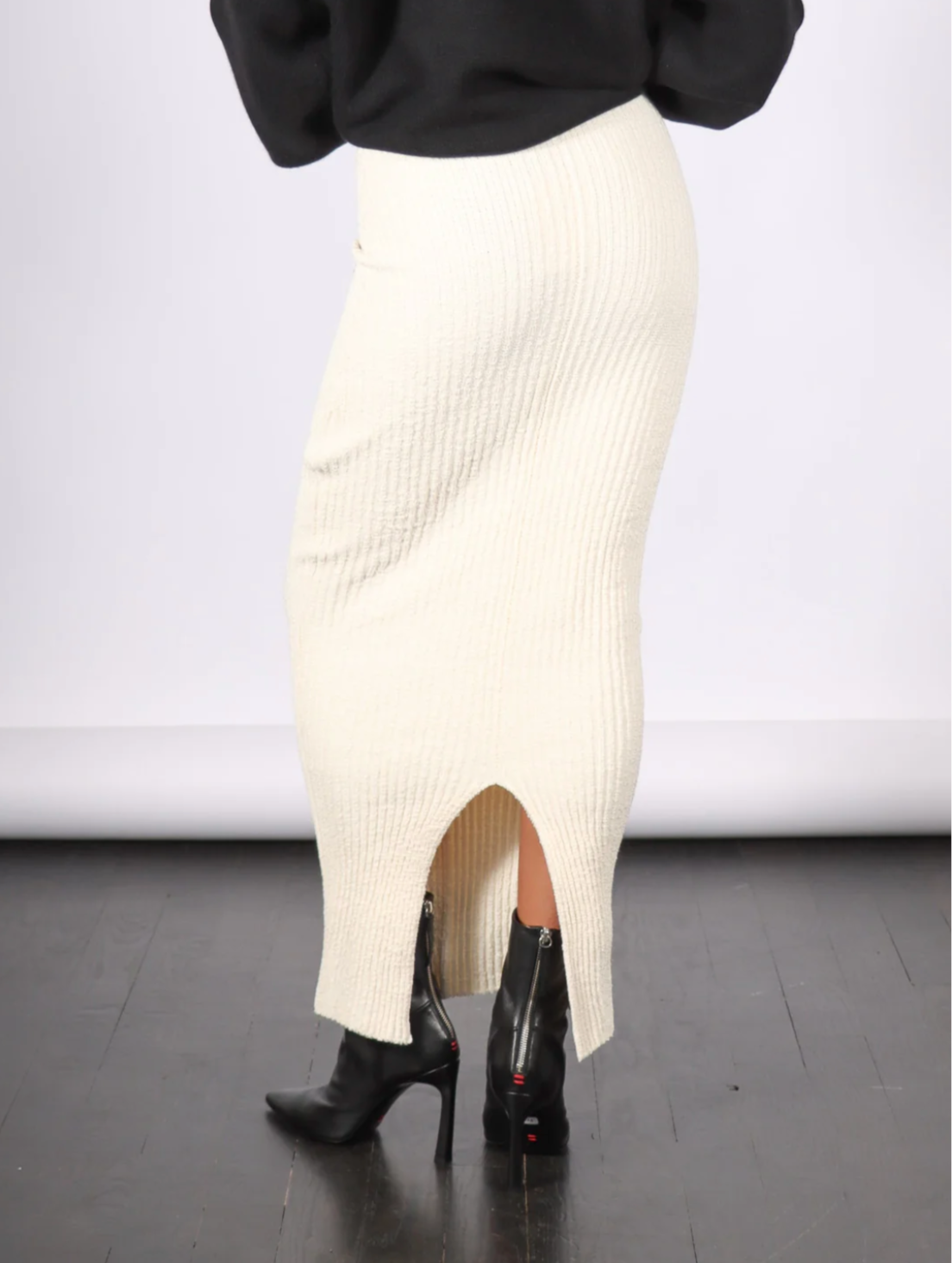 rib knit skirt in natural