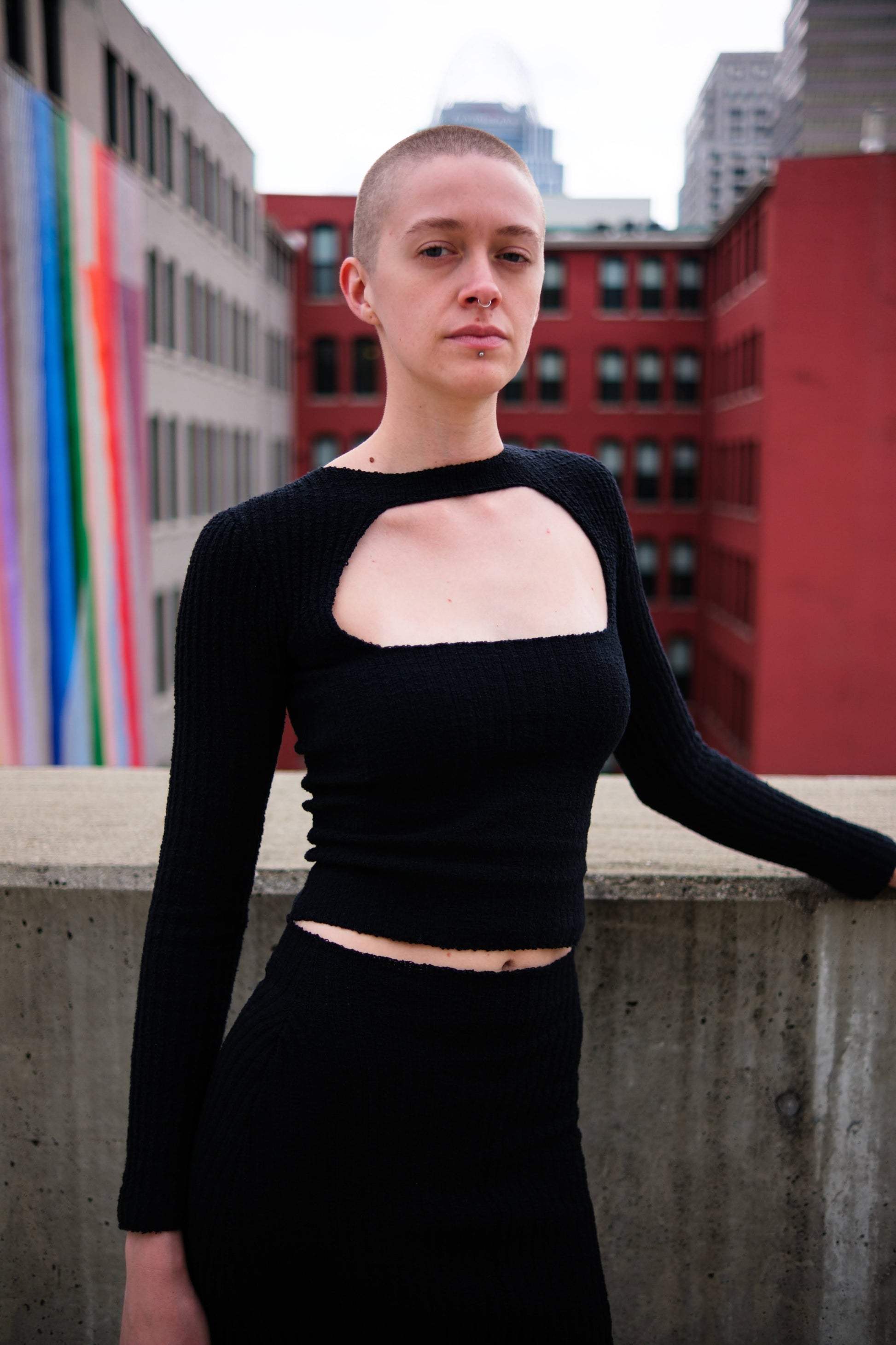 rib knit top with cut out in black